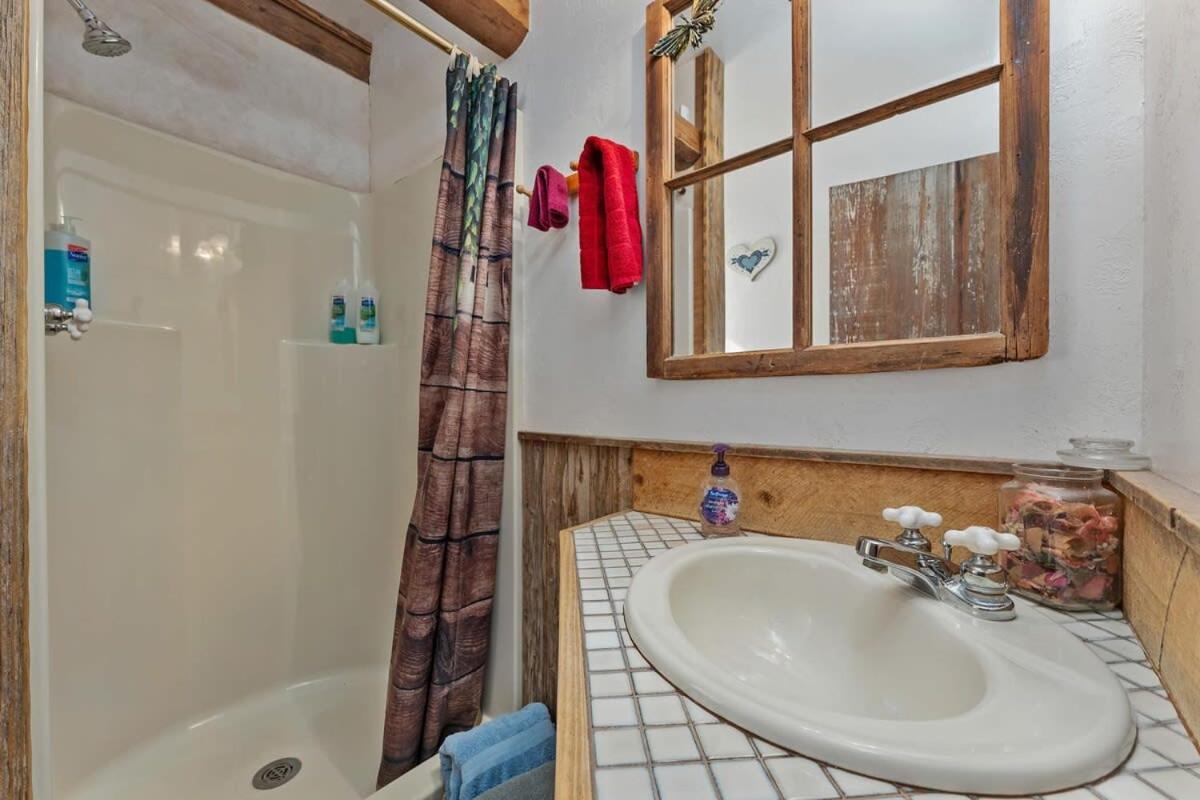 Das Eck Haus - Cozy Cabin Getaway เฟรเดอริกส์เบิร์ก ภายนอก รูปภาพ