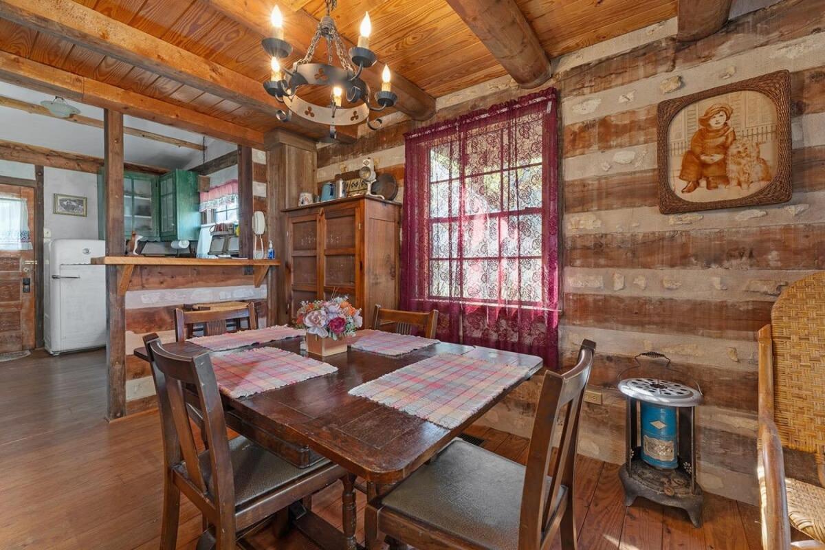 Das Eck Haus - Cozy Cabin Getaway เฟรเดอริกส์เบิร์ก ภายนอก รูปภาพ