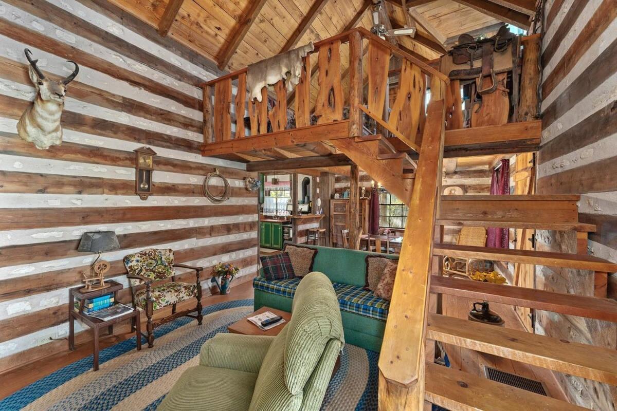 Das Eck Haus - Cozy Cabin Getaway เฟรเดอริกส์เบิร์ก ภายนอก รูปภาพ